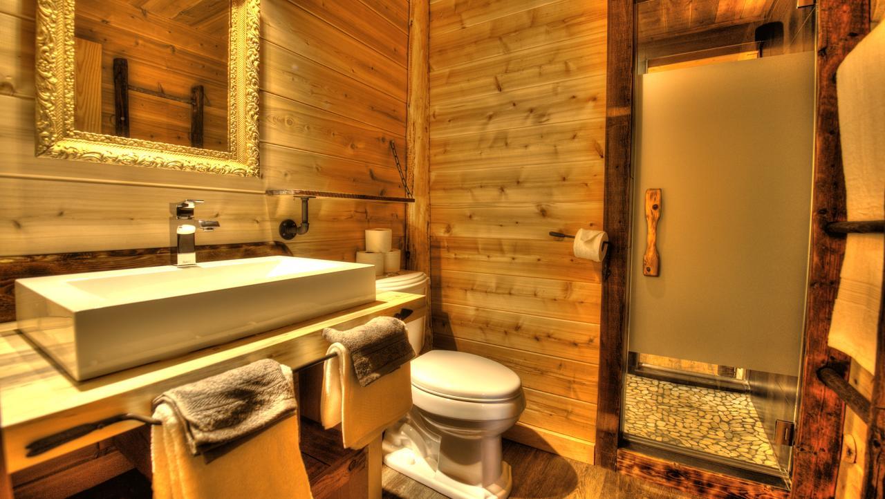 Le Nochette - Les Chalets Spa Canada Ла-Мальбе Экстерьер фото